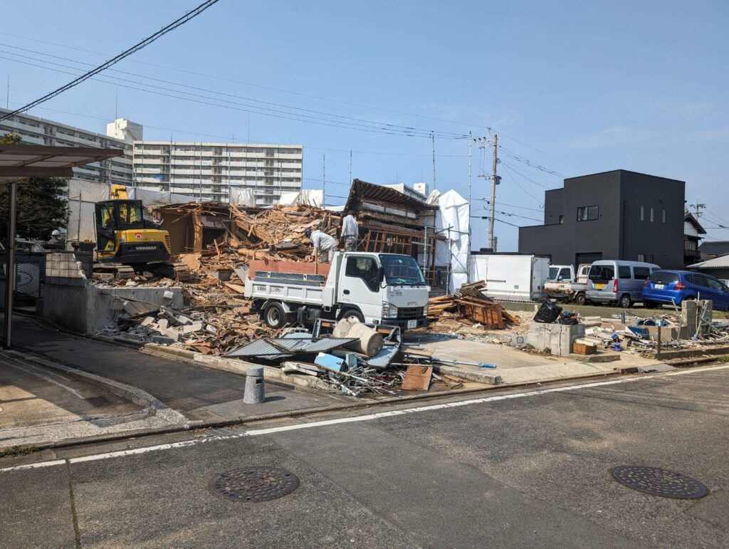 北九州市　小倉南区　一軒家戸建て解体