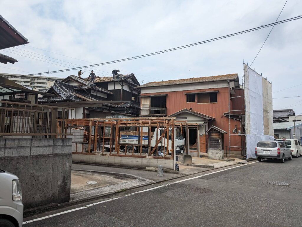 北九州市　小倉南区　一軒家戸建て解体